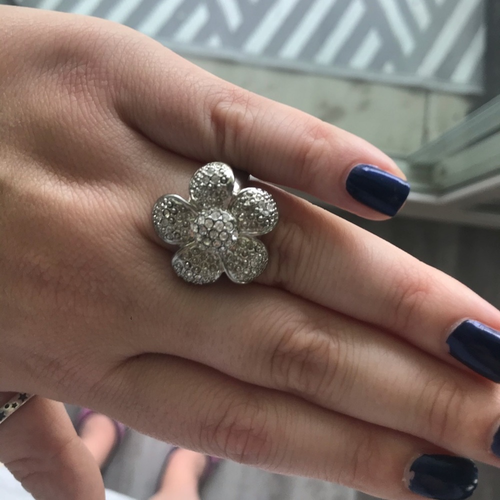 flower ring